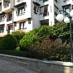 Апартамент Oasis Resort&spa 2 Лозенец