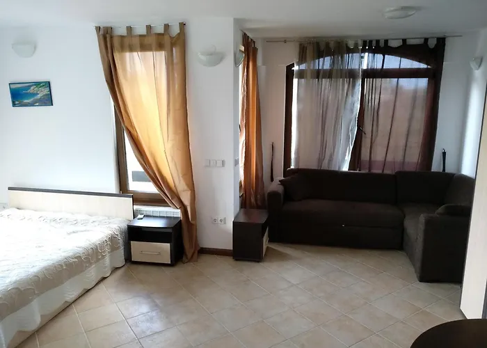 شقة Oasis Resort&spa 2 *